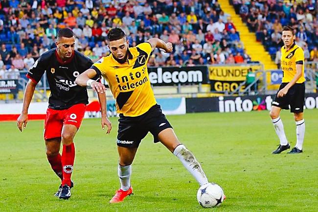 看到偶像每 看到偶像每