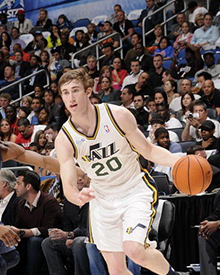 球员压缩休 球员压缩休