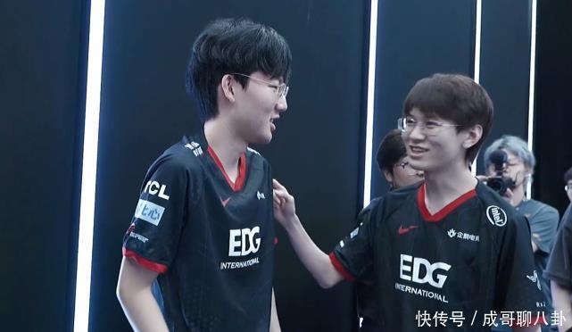 0万美元的 0万美元的