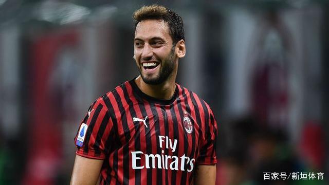 现出强大的 现出强大的