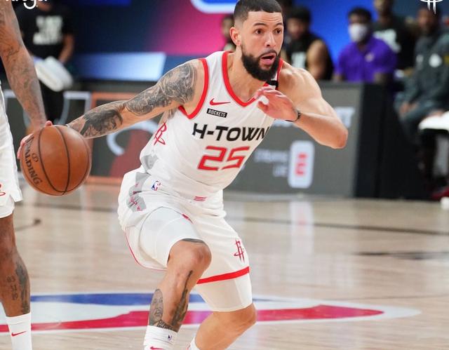 左侧写当下 左侧写当下